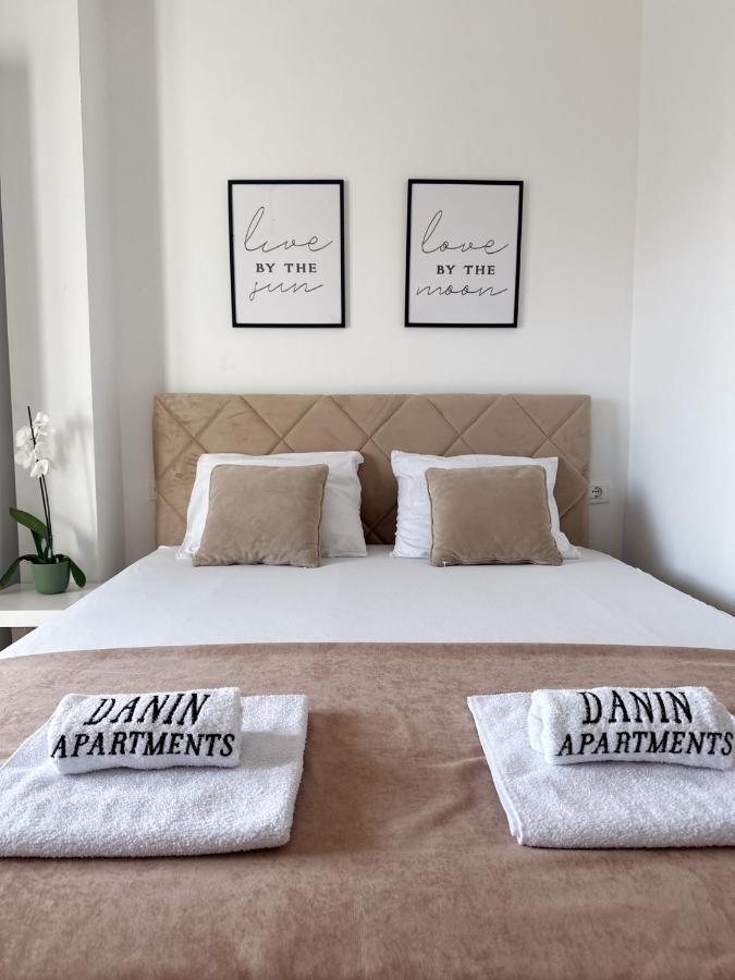 Danin Apartmani Bar Luaran gambar